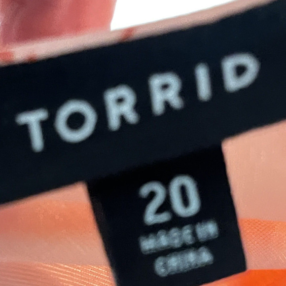 Torrid Dress Size 20 Floral Faux Wrap Flutter Sleeve Feminine Flowy V Neck Party - Picture 16 of 16